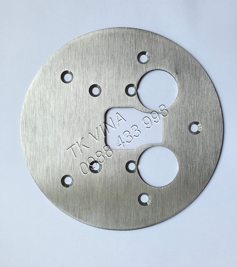 MÂM DAO MÁY CẮT VẢI TỰ ĐỘNG YIN